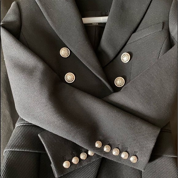 NWOT size 40 jacket structured shoulder. Tag extra buttons invoice on request. - Picture 4 of 6